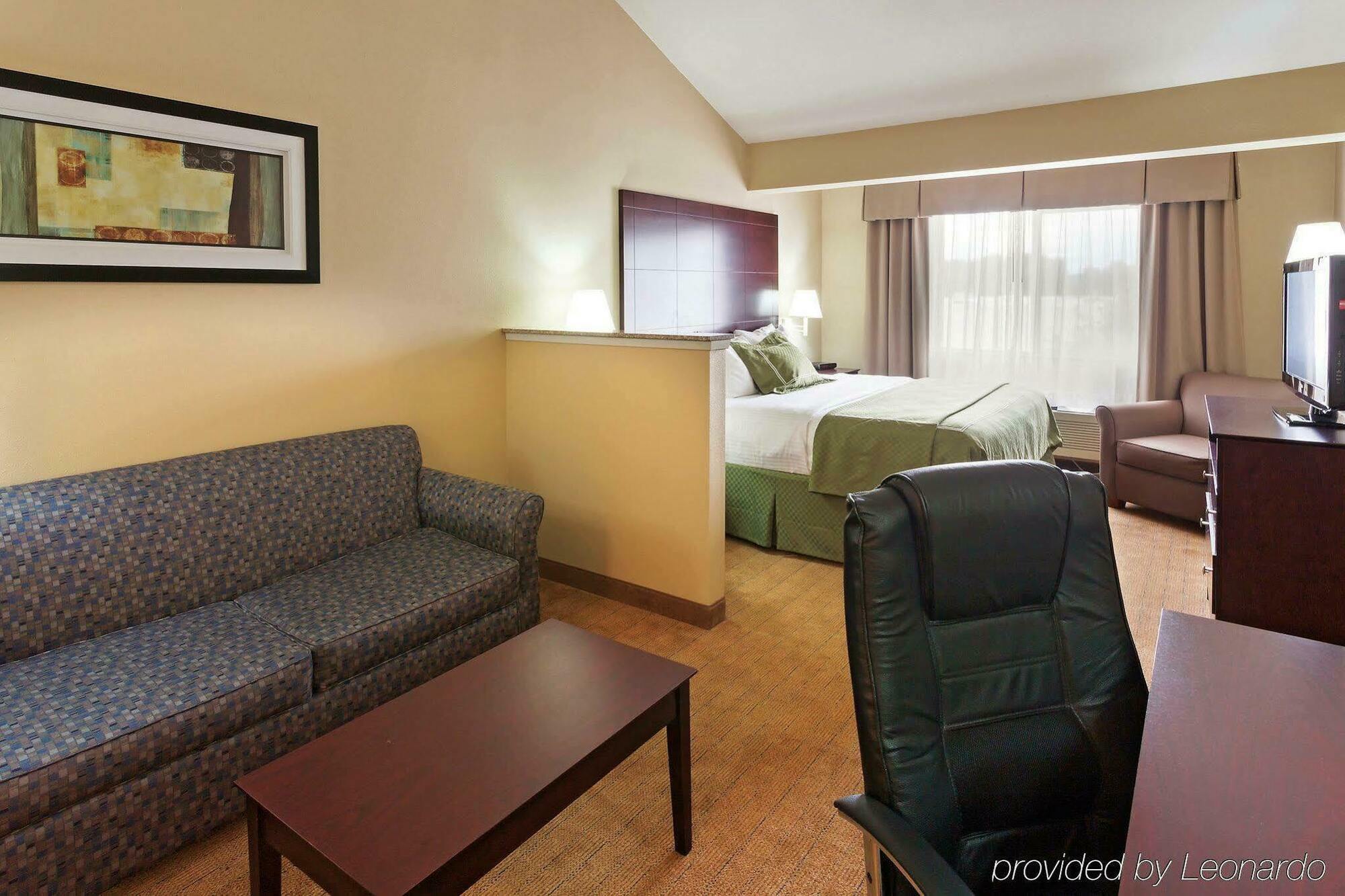 La Quinta By Wyndham Salem Or Hotel Exterior photo